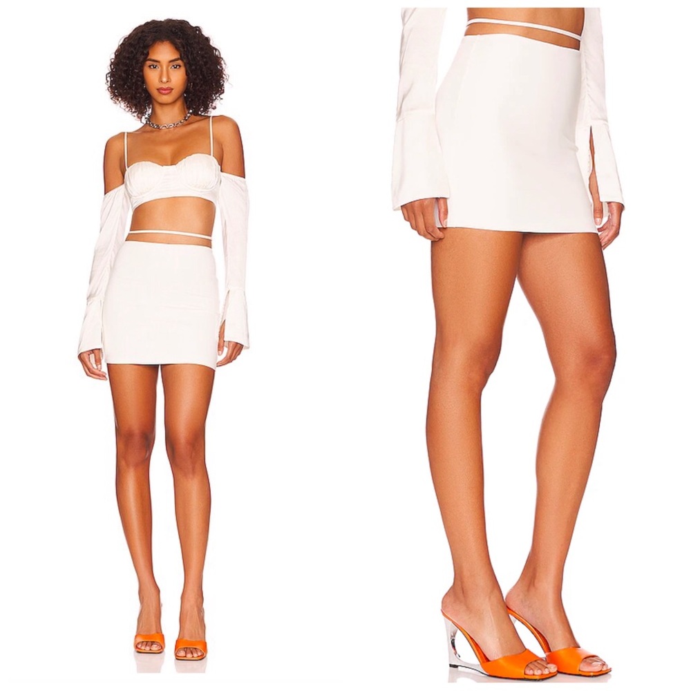 β’CAMILA COELHOβ’ Jessicaβ Mini Skirt with Attached Strappy Waist in Ivory Size XL